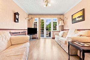 Lounge- click for photo gallery